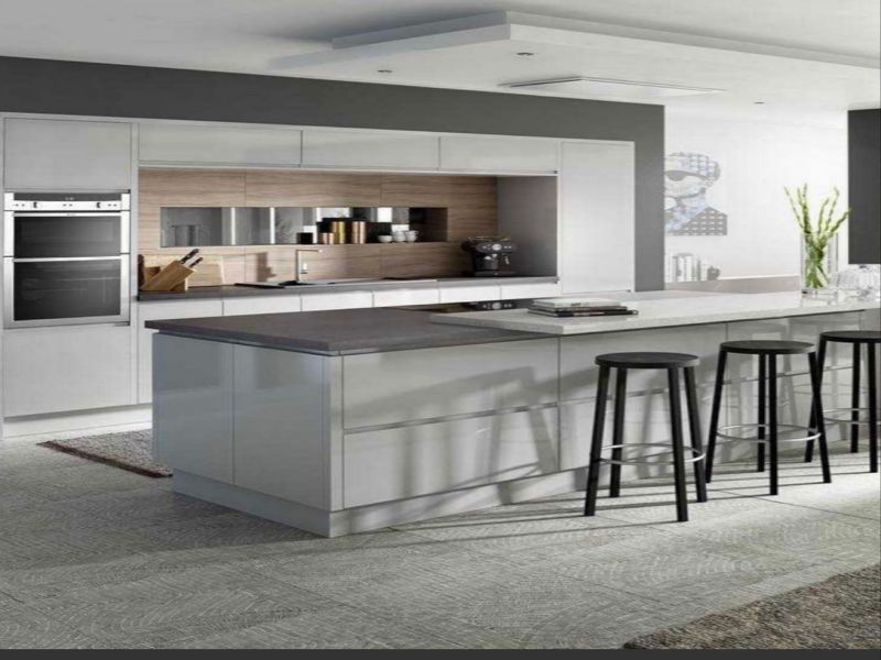 kitchen gloss cabinets