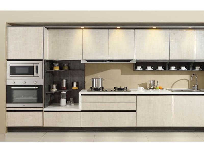 cabinet maker